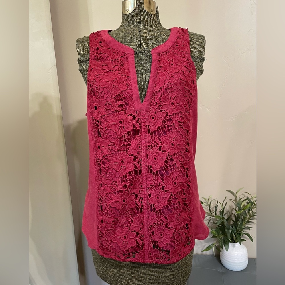 Anthropologie Sanctuary Red Floral Lace Top Boho Sleeveless Blouse Cotton Resort